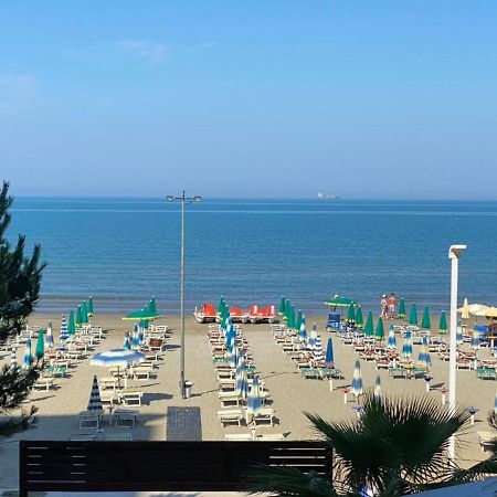 Rumar Hotel Durrës Kültér fotó
