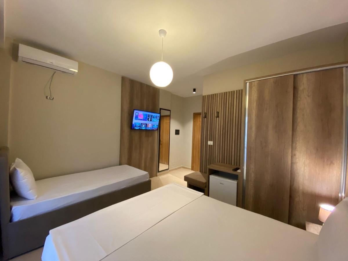 Rumar Hotel Durrës Kültér fotó