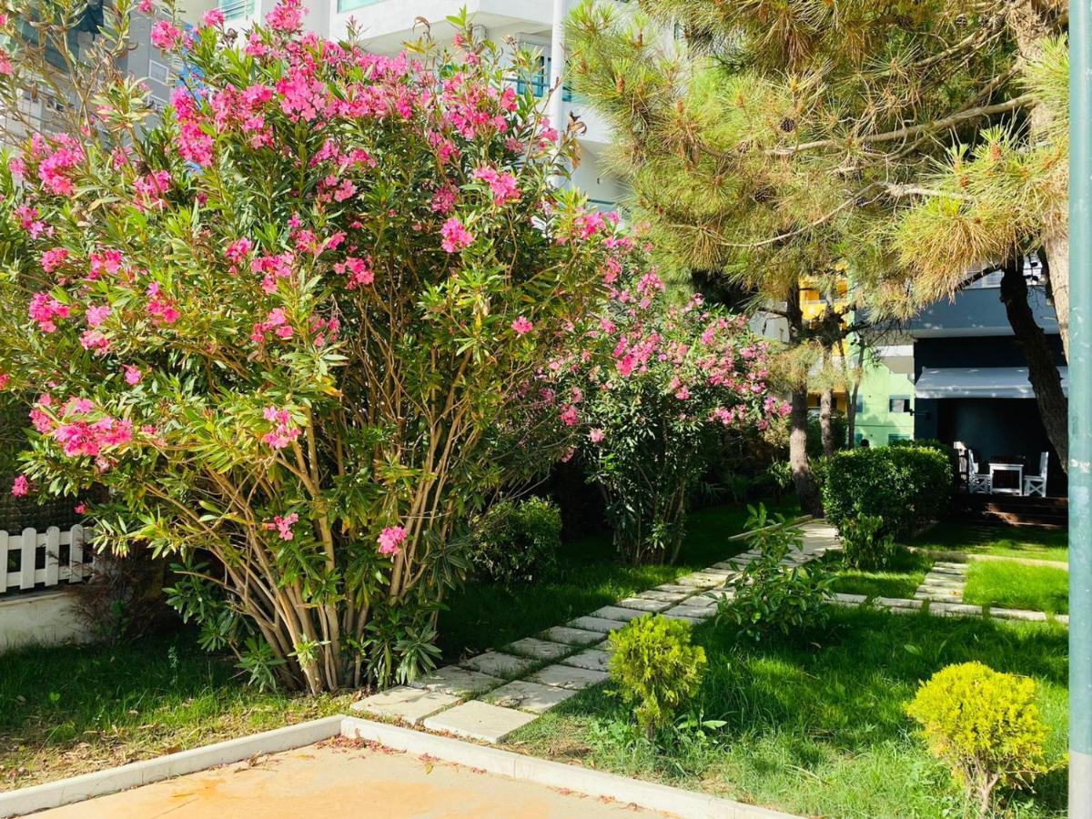 Rumar Hotel Durrës Kültér fotó