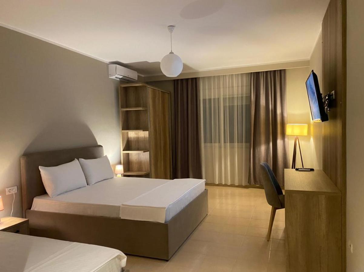 Rumar Hotel Durrës Kültér fotó