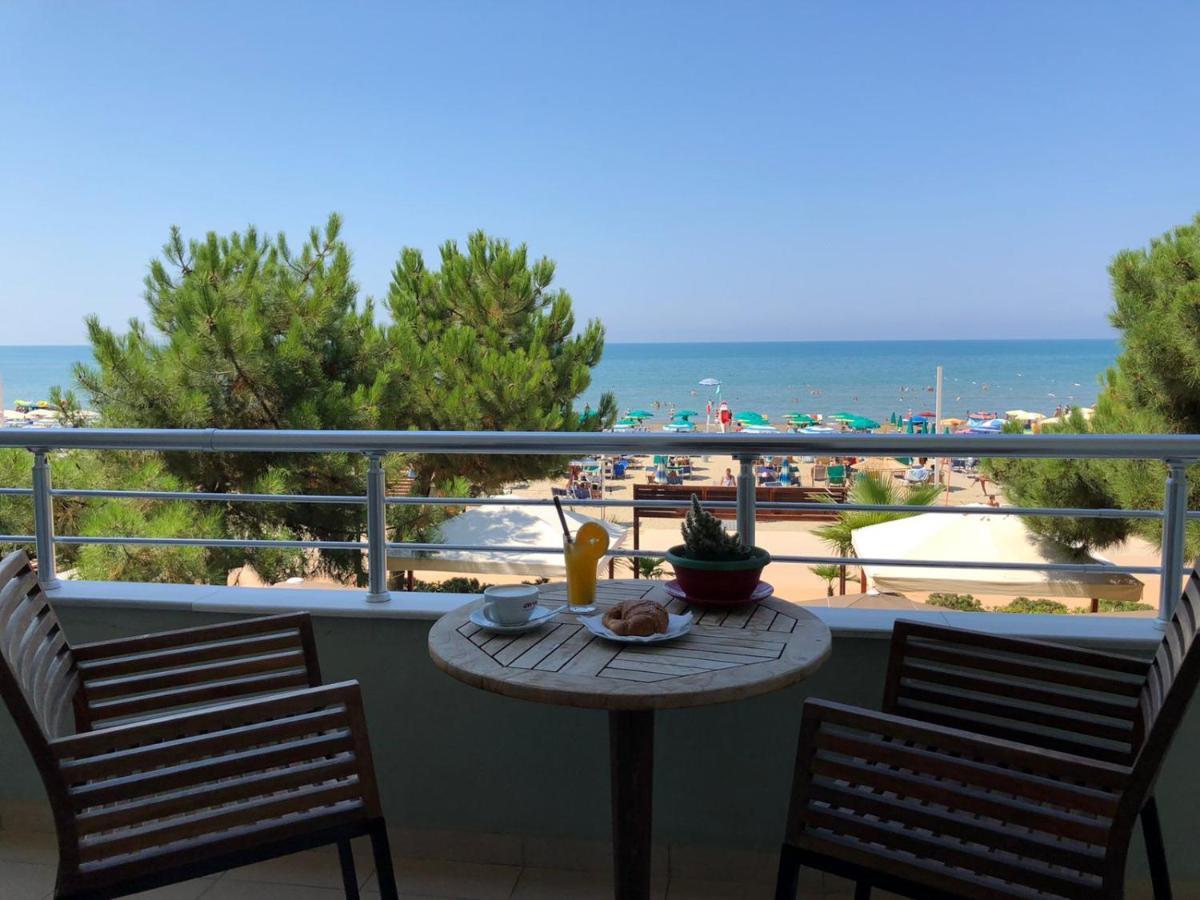 Rumar Hotel Durrës Kültér fotó