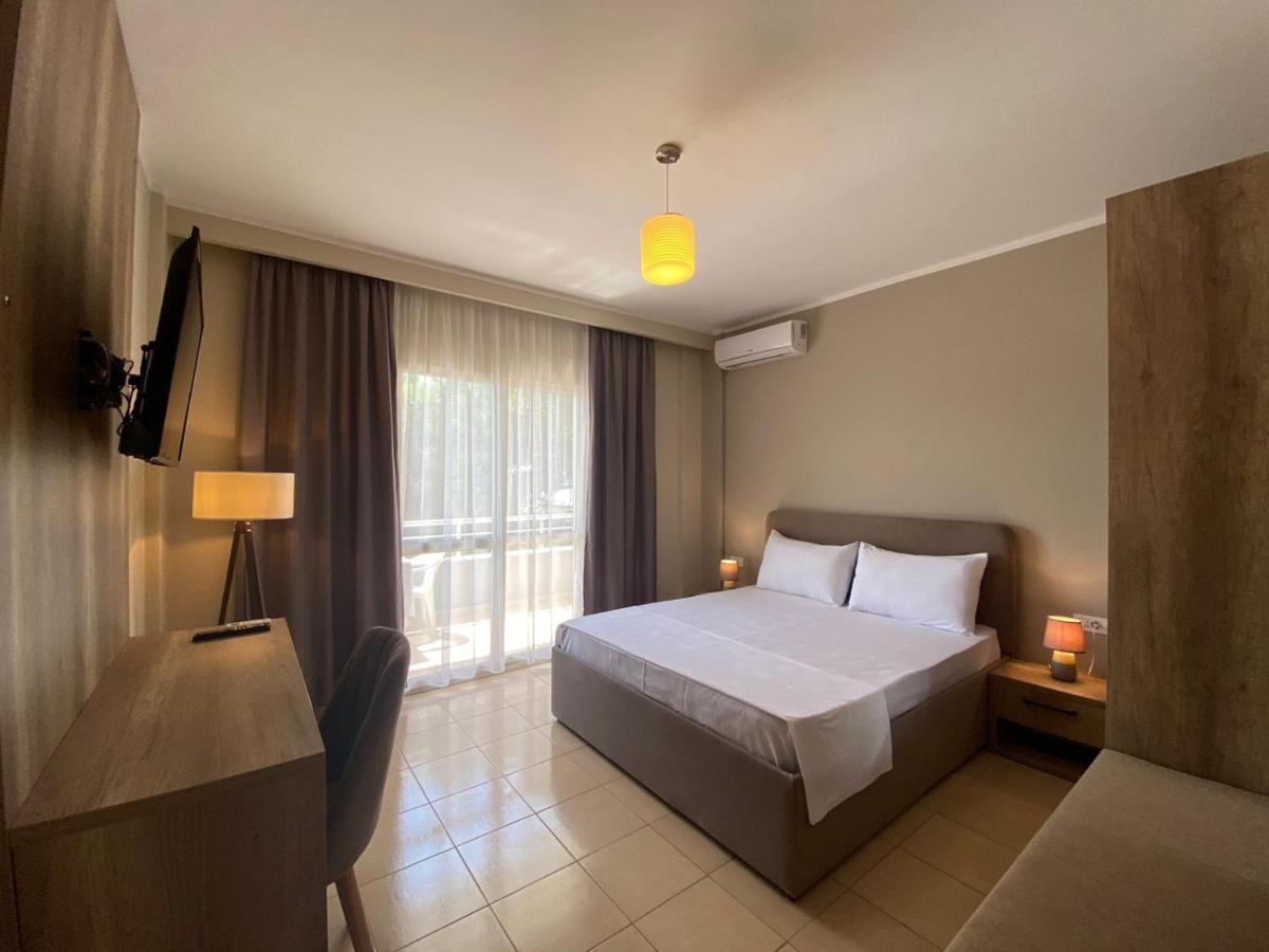 Rumar Hotel Durrës Kültér fotó