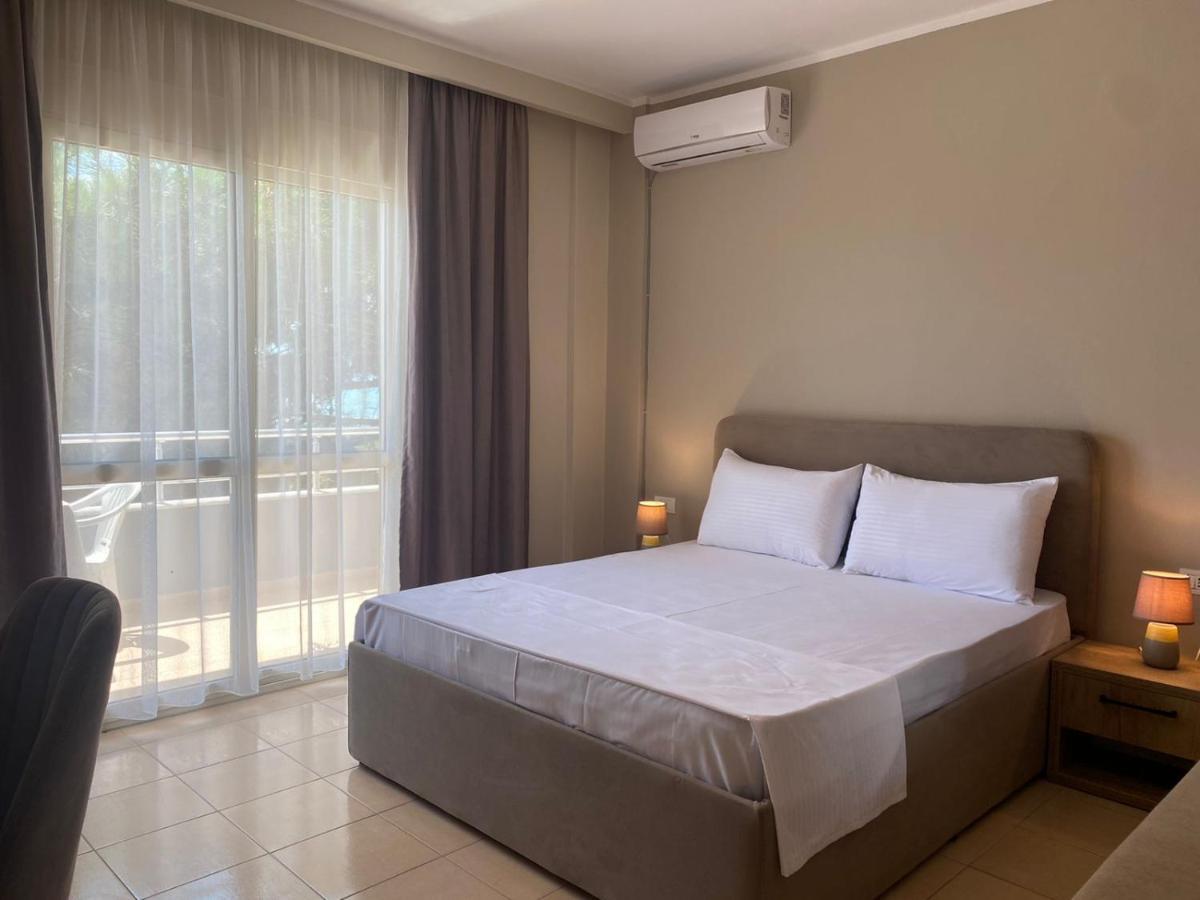 Rumar Hotel Durrës Kültér fotó