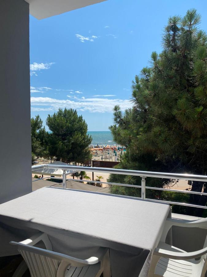 Rumar Hotel Durrës Kültér fotó