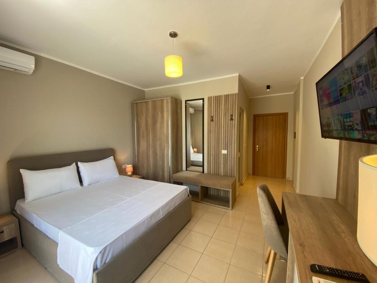 Rumar Hotel Durrës Kültér fotó