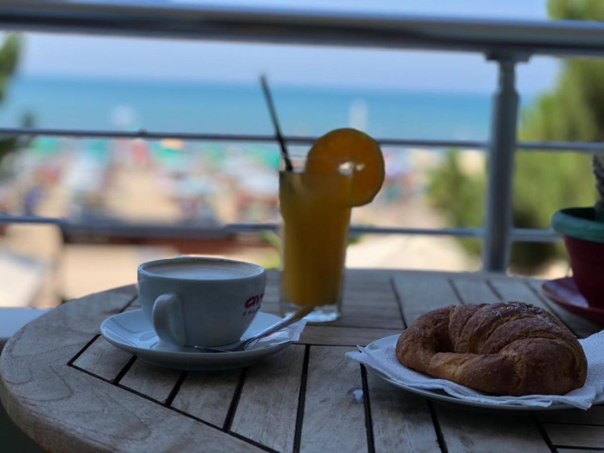 Rumar Hotel Durrës Kültér fotó