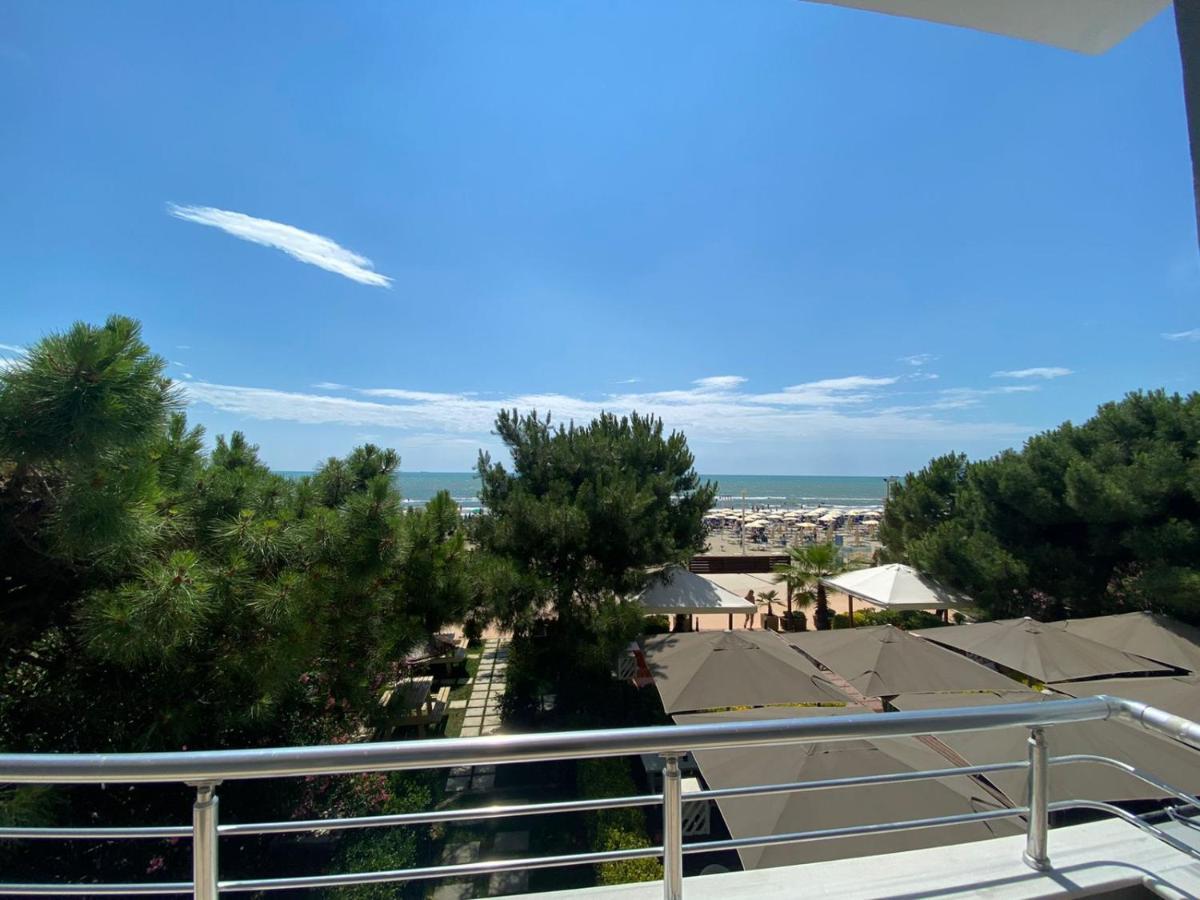 Rumar Hotel Durrës Kültér fotó