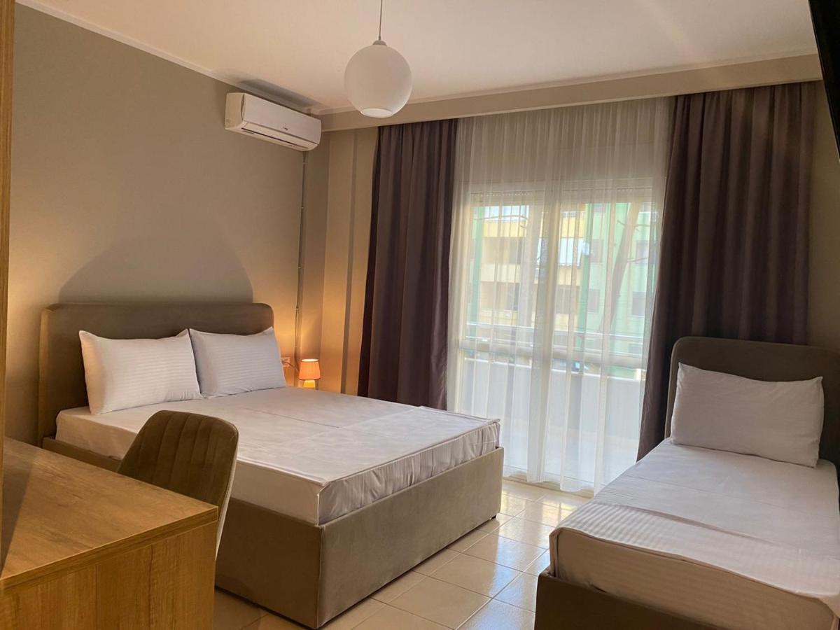 Rumar Hotel Durrës Kültér fotó