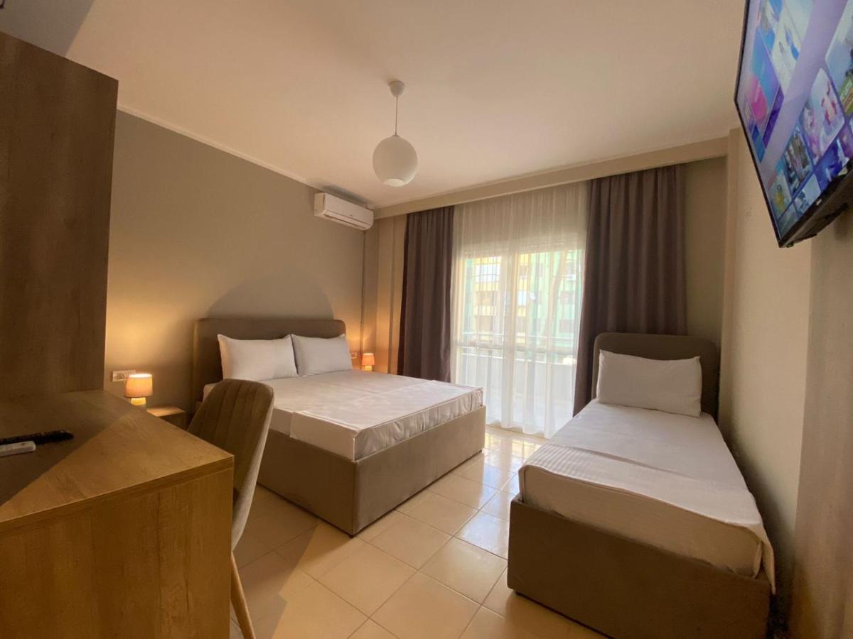 Rumar Hotel Durrës Kültér fotó